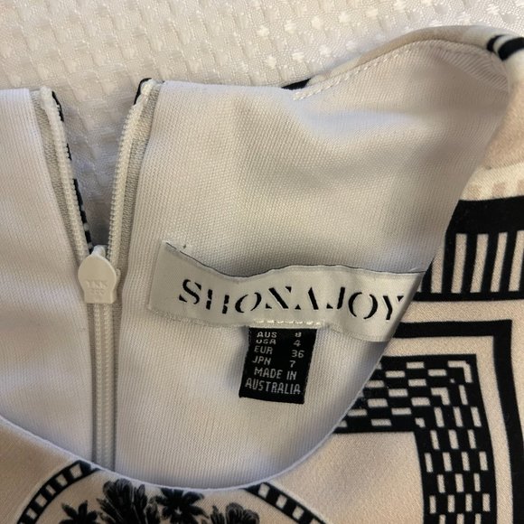 Shona Joy ivory midi dress, as new, animal print, size 6 or size 8 - Picture 9 of 9